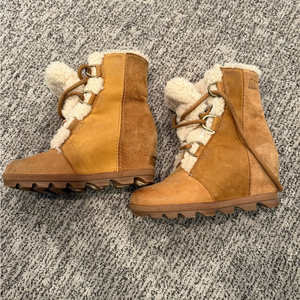 Sorel Women's Joan of Arctic Wedge II Shearling Waterproof Boots - Size 7.5